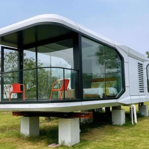 Capsule E7 2 lits+1 salle de bain avec balcon
