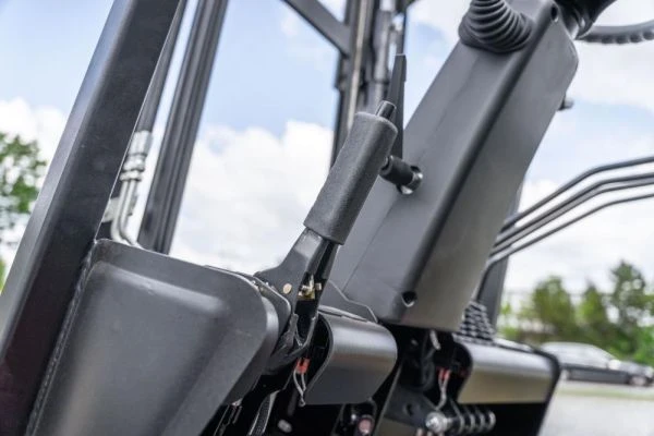 Chariot élévateur électrique LI-ION jusqu'à 4,8 m – Image 10