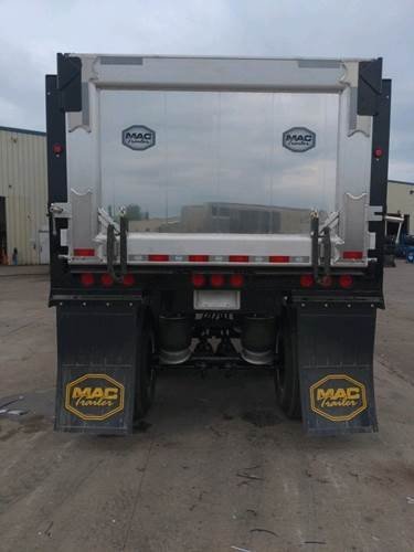 Remorque à benne basculante en acier MAC | Tandem | Quart de châssis | Remorque surbaissée 24' x 96" – Image 5